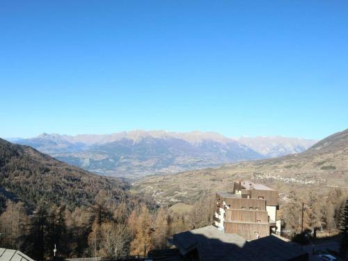 Studio aux Orres, skis aux pieds, pour 4 personnes - FR-1-322-138