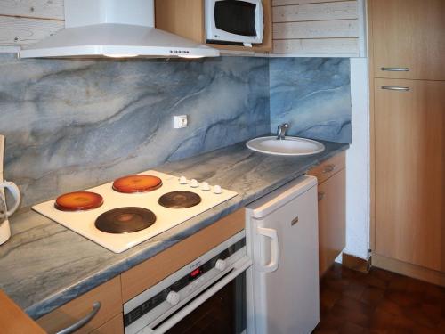 Studio au pied des pistes, équipé pour 4 personnes - FR-1-322-13