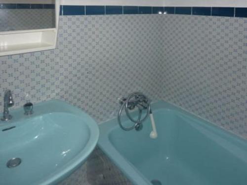 Studio au pied des pistes, équipé pour 4 personnes - FR-1-322-13