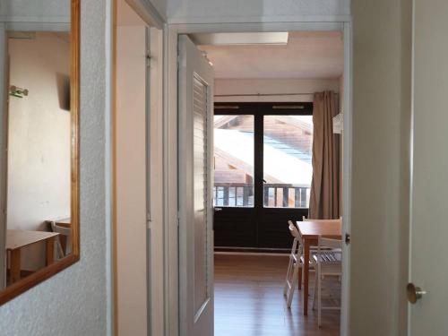 Studio 4 pers. au cœur des Orres avec balcon et accès direct aux pistes - FR-1-322-181