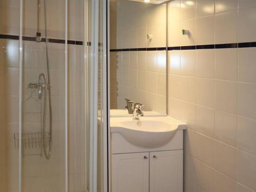 Studio rénové pour 4 personnes, départ skis aux pieds, balcon - FR-1-322-194