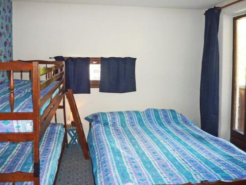 Grand 2P 6 pers, accès direct pistes, parkings, proche enfants, garderie - FR-1-322-276