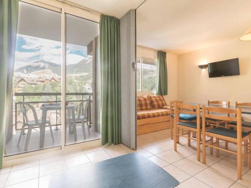 Appartement 2 pièces, 6 pers, proche télécabine & centre, garage inclus - Briançon - FR-1-330C-26