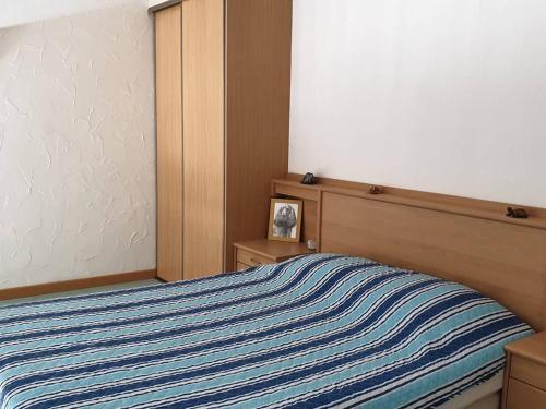 Photo de la galerie de l'établissement Appartement 2 pièces + mezzanine avec parking et climatisation, proche plage - Argelès-sur-Mer - FR-1-388-36, à Argelès-sur-Mer