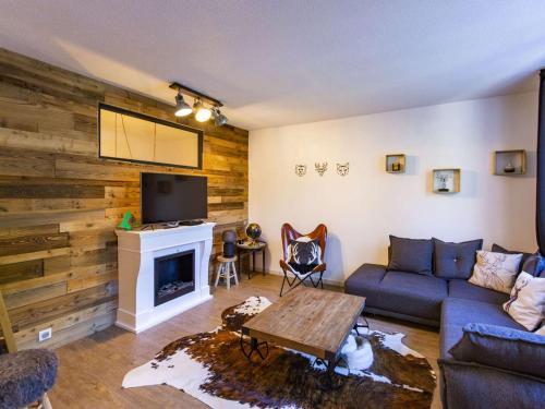 Appartement chaleureux 8 pers, 3 chambres, proche pistes à Eaux-Bonnes - FR-1-400-35