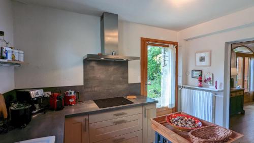 Photo de la galerie de l'établissement Gite du Noyer, à Bissey-la-Pierre