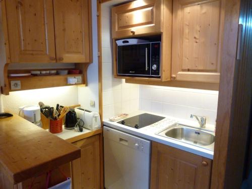 2 pièces duplex pour 5 pers, Arc 1800. Balcon, wifi inclus. - FR-1-411-132