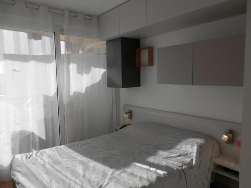 Ένα ή περισσότερα κρεβάτια σε δωμάτιο στο Appartement Vieux-Boucau-les-Bains, 2 pièces, 4 personnes - FR-1-379-81