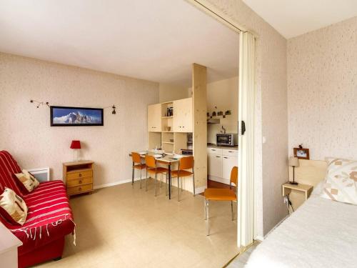 Studio en centre-ville avec 2 coins nuit, cuisine équipée et proche télécabine - 5 pers. - FR-1-401-116