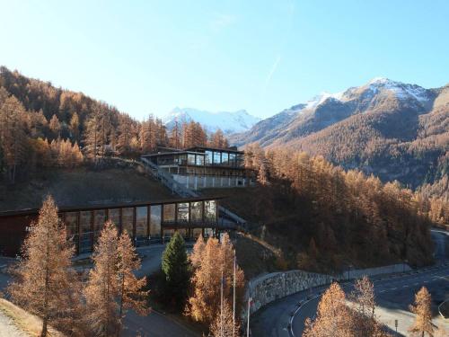 Joli studio 4 pers, au pied des pistes, wifi, animaux admis - FR-1-322-344