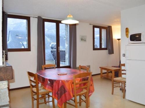 Duplex T4 7 pers avec terrasse et parking à Esquièze-Sère - FR-1-402-73