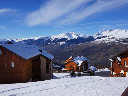 Photo de la galerie de l'établissement Appartement 7 pers à Vallandry proche des pistes - FR-1-411-659, à Landry