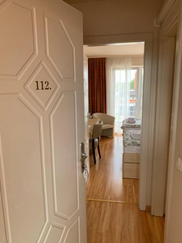 Fotografie z fotogalerie ubytování Nimród Hotel és Ètterem v Mosonmagyaróváru