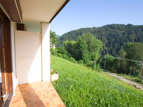 Photo de la galerie de l'établissement 2 pièces confort avec terrasse et animaux admis - FR-1-505-29, à Notre-Dame-de-Bellecombe