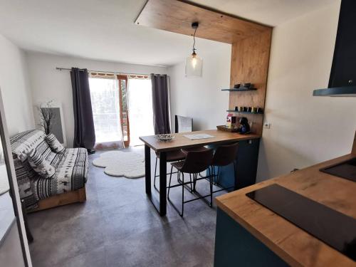 Studio Saint-Michel-de-Chaillol, 1 pièce, 4 personnes - FR-1-393-153
