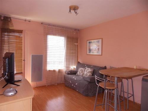 Studio Saint-Aventin-Superbagnères, 1 pièce, 4 personnes - FR-1-313-132