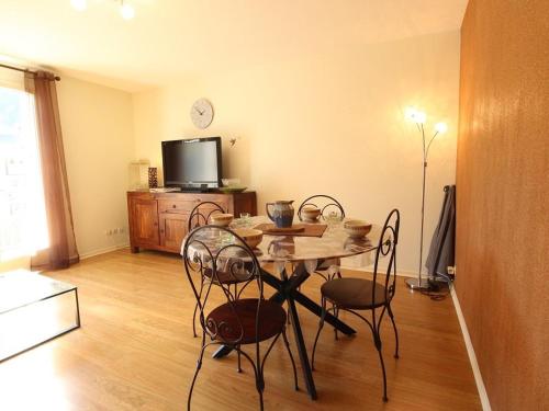 Appartement 2 pièces cabine avec balcon, parking, animaux admis, Wi-Fi - FR-1-313-195