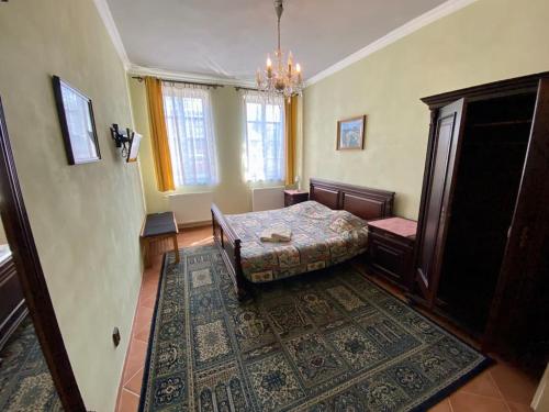 Ένα ή περισσότερα κρεβάτια σε δωμάτιο στο GASTHAUS SCHLUCKENAU