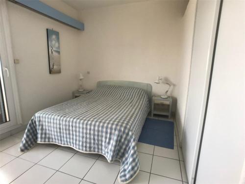 Appartement 2 pièces + cabine avec piscine et parking, 6 couchages, proche plage - Le Barcarès