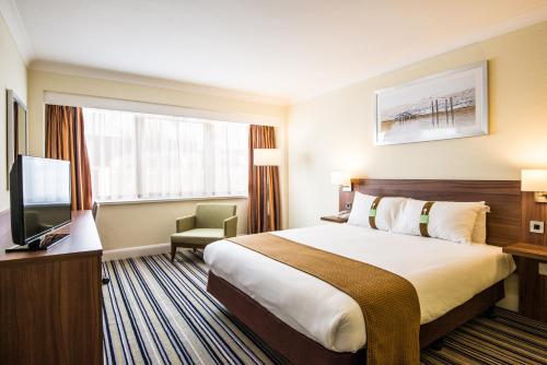 Letto o letti in una camera di Holiday Inn Portsmouth by IHG