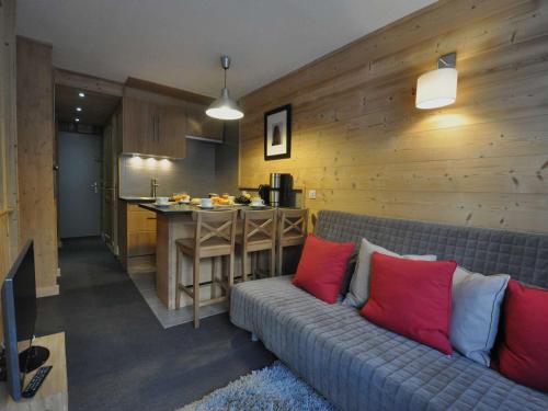 En sittgrupp på Appartement Val Thorens, 3 pièces, 4 personnes - FR-1-545-17