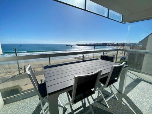 Quiberon - Grand T2 - Balcon Sud - 70m² - Plage & Centre - Parking & WIFI - FR-1-478-203