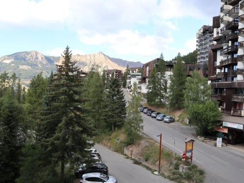 Studio prestige 4 pers, skis aux pieds, cheminée, balcon, sans animaux, wifi libre - FR-1-322-441