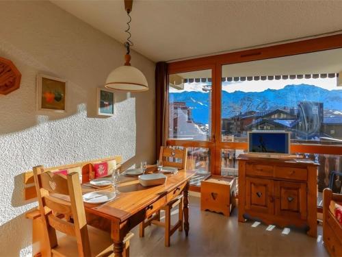 Val Thorens - Appart 4 pers, rénové, skis aux pieds, proche commerces