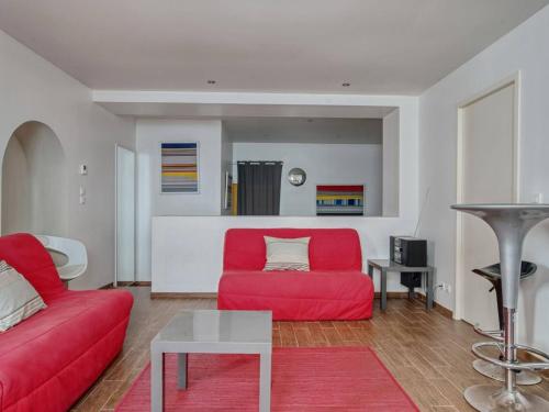 Appartement Moderne Centre-ville, à Deux Pas de la Plage ! - FR-1-4-619
