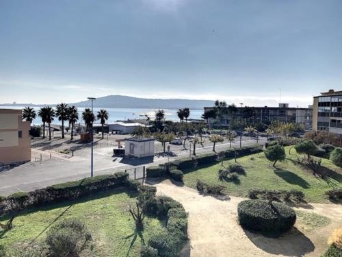 Appartement lumineux avec WIFI, climatisation et parking proche des Thermes - FR-1-503-63