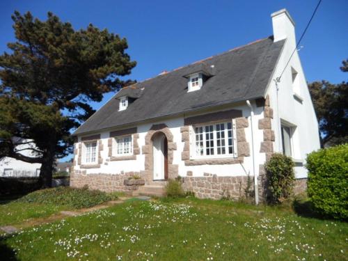 Maison 2** à 100m de la plage, jardin privé, animaux acceptés, 6 pers, Trégastel - FR-1-542-18