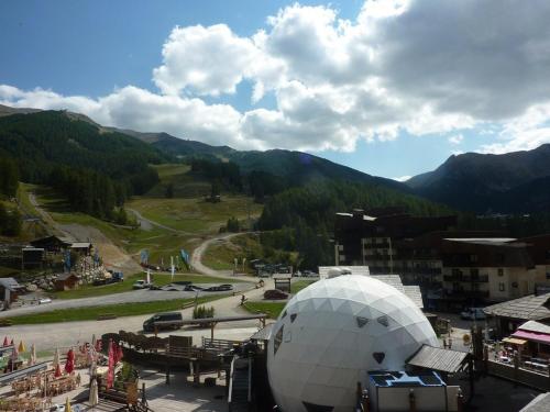 Grand studio confort 4 pers au centre, proche commerces et pistes - FR-1-322-409