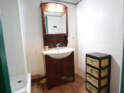 Photo de la galerie de l'établissement Studio lumineux au pied des pistes pour 4 personnes à Montgenèvre avec parking privatif et balcon sud - FR-1-330D-118, à Montgenèvre