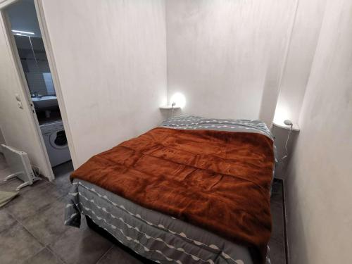 Tempat tidur dalam kamar di Studio Saint-Michel-de-Chaillol, 1 pièce, 6 personnes - FR-1-393-155