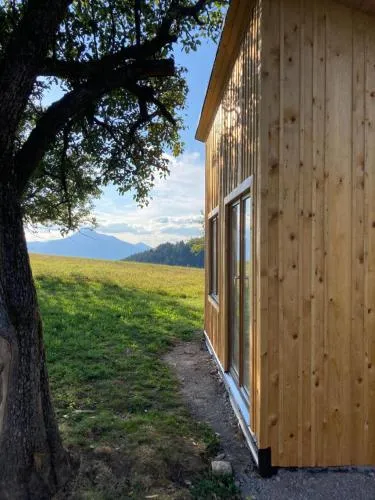 Tiny house