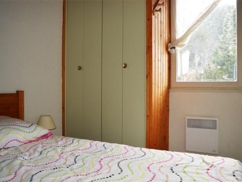 Photo de la galerie de l'établissement Chalet 2 pièces mezzanine, 7 pers, animaux admis, balcon, cuisine équipée - FR-1-592-27, à Bolquère-Pyrénées 2000