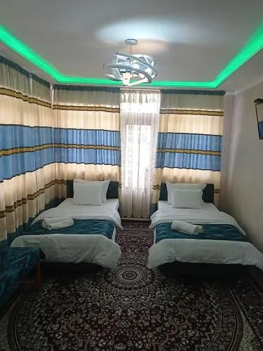Hotel Guest House GOLDEN DEGREZ