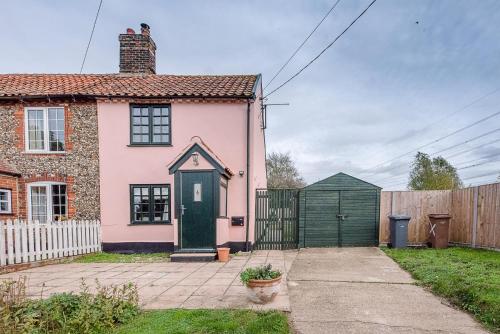 Cameo Cottage Knodishall Air Manage Suffolk