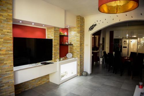 Kuchyň nebo kuchyňský kout v ubytování Modern and Homely Apartment in Marsaskala