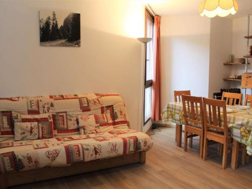 Photo de la galerie de l'établissement Appartement au pied des pistes, 2 pièces, coin nuit, balcon, 8 couchages - Vars Les Claux - FR-1-330B-125, à Vars