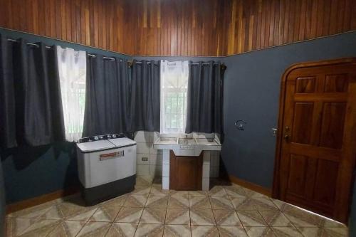 Gambar di galeri bagi Casa Tabacón di Puerto Jiménez