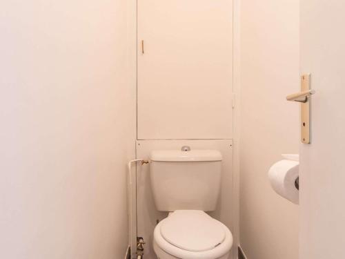 Ένα μπάνιο στο Monêtier les Bains - Studio Montagne 4 Pers, Rénové, Balcon, Parking - FR-1-330F-134
