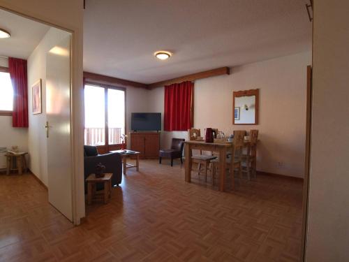 Appartement Puy-Saint-Vincent, 2 pièces, 6 personnes - FR-1-330G-14