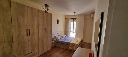 Modern 2 Bedroom Apartment Tirana - Imazhi 3