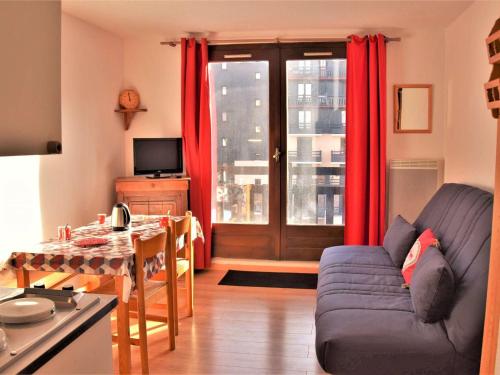Studio cosy au pied des pistes - 4 couchages - Proche ESF et commerces - FR-1-330-175