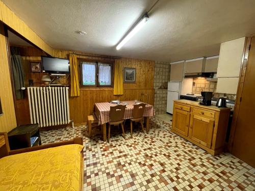 GENTIANES 0-Studio basic proche pistes 4 pers