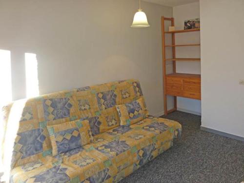 Appartement Les Orres, 1 pièce, 4 personnes - FR-1-322-12にあるシーティングエリア