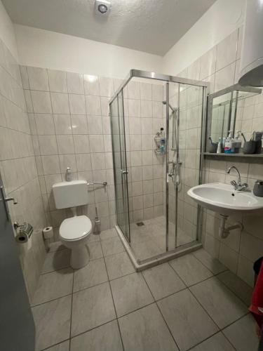 Um banheiro em Privatzimmer Hammrich