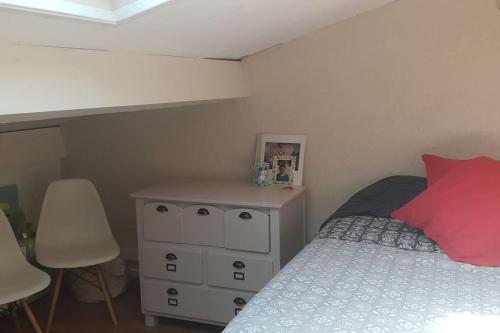Posteľ alebo postele v izbe v ubytovaní Maison à 300m plage a Valras Plage 2 chambres