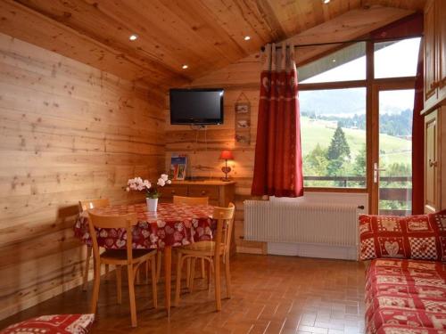 Gallery image of Appartement Le Grand-Bornand, 2 pièces, 5 personnes - FR-1-241-3 in Le Grand-Bornand